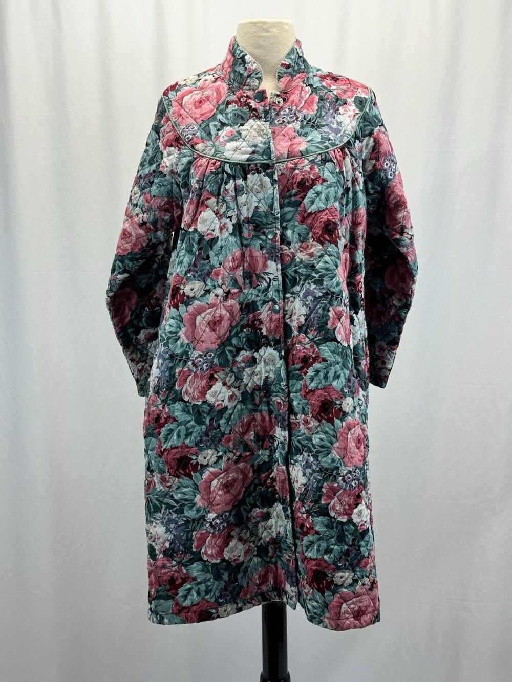 Vintage Sita Quilted Floral Robe L Housecoat Duster Snaps Grandma Cottagecore